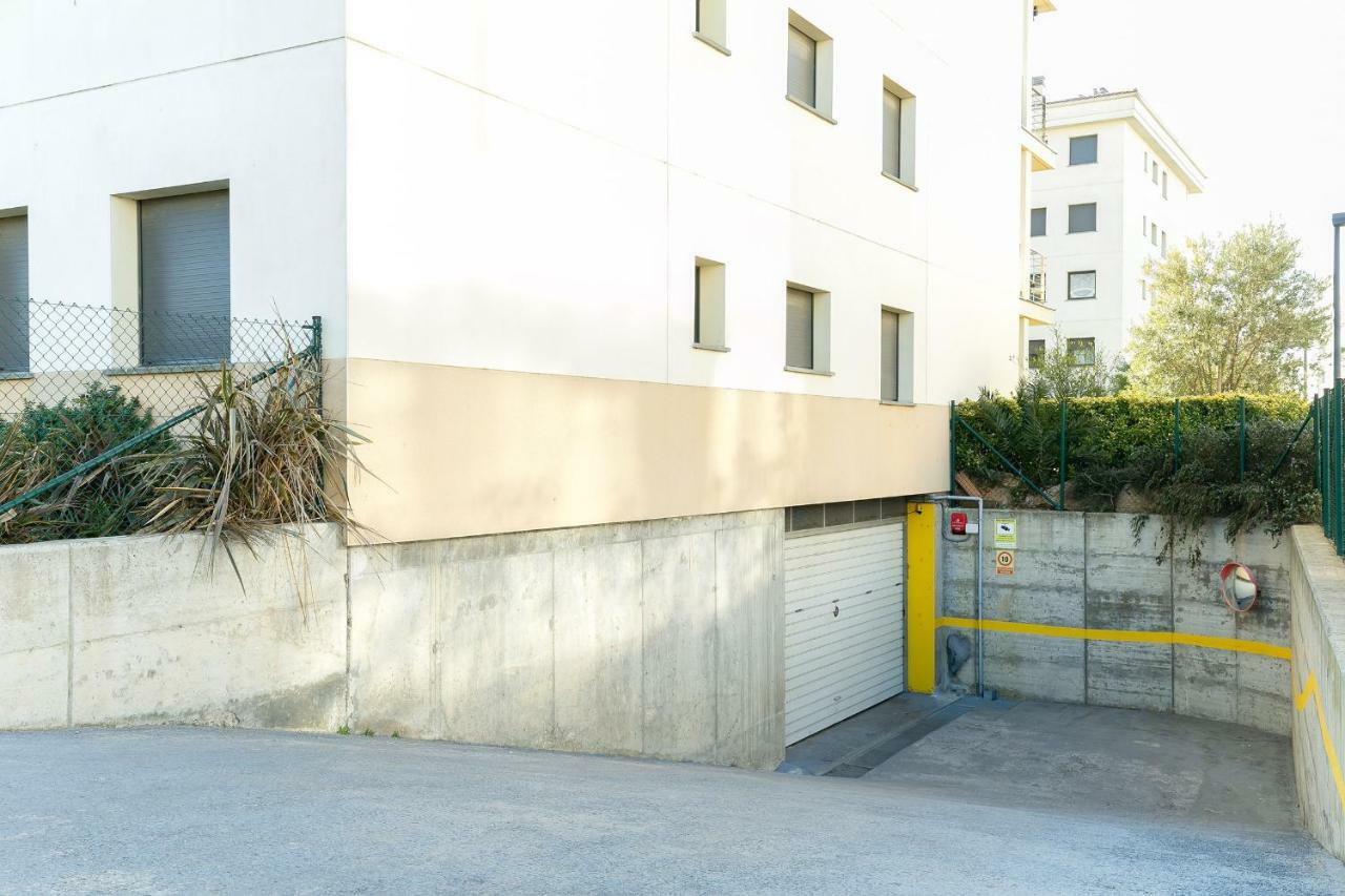 Millenium 1 2-2 Roses Exterior foto